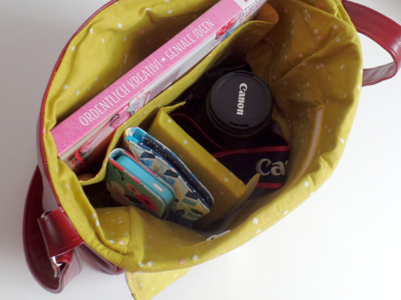 Tutorial: Handtasche & Kameratasche "Klein-Smilla" aus Kunstleder
